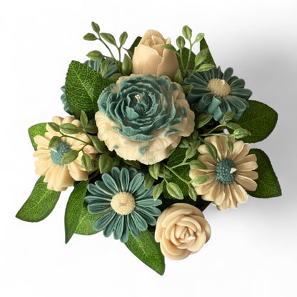 Elegant Floral Bouquet Candle (Code: 1026)