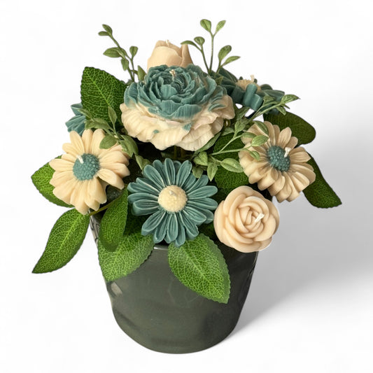 Elegant Floral Bouquet Candle (Code: 1026)